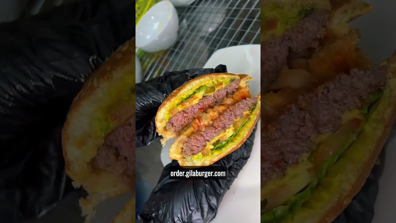 UFO Burger: A Galactic Bite! 🚀🍔 