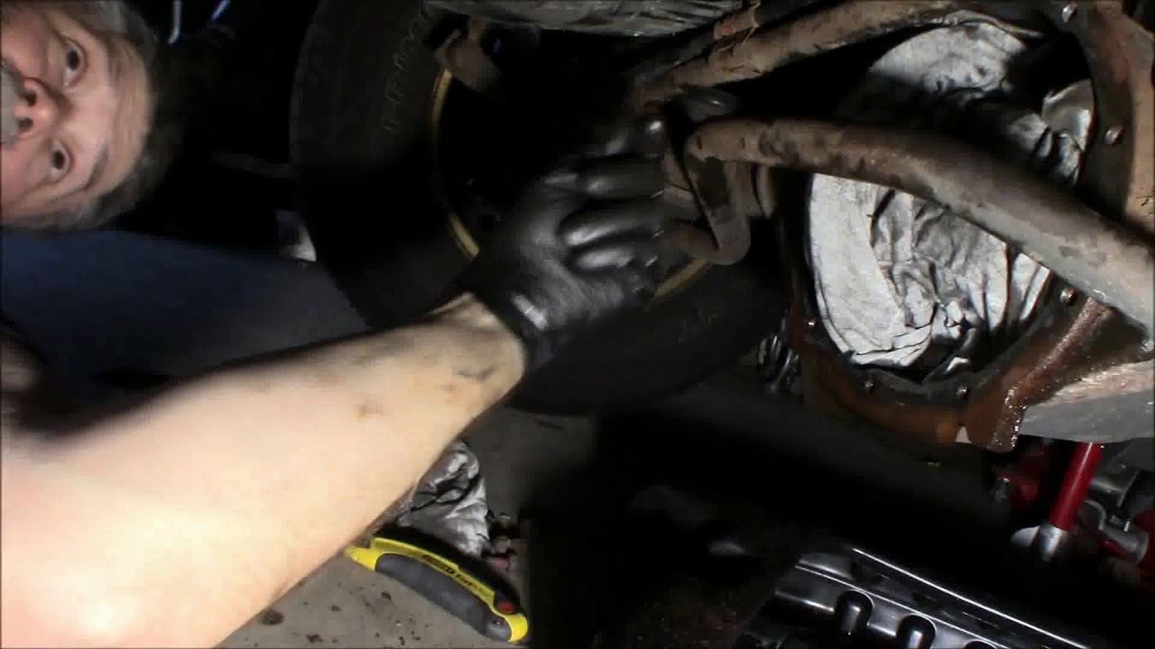 2005 Chevrolet Suburban Rear Differential Fluid Change YouTube