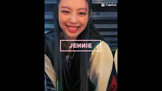 Blackpink https://media.tenor.com/hiGHHlLmnL4AAAAM/jisoo-rosie.gif🖤💖