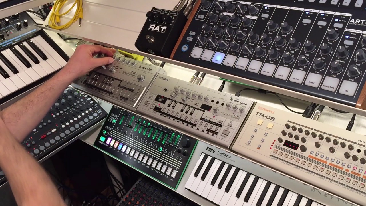 Supporto Da Tavolo Per Attrezzatura Musicale Bedford Studio Solutions - Nero, Piega Bile