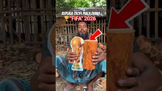 Balok Kayu Ini Disulap Menjadi Replika Trofi Piala Dunia FIFA