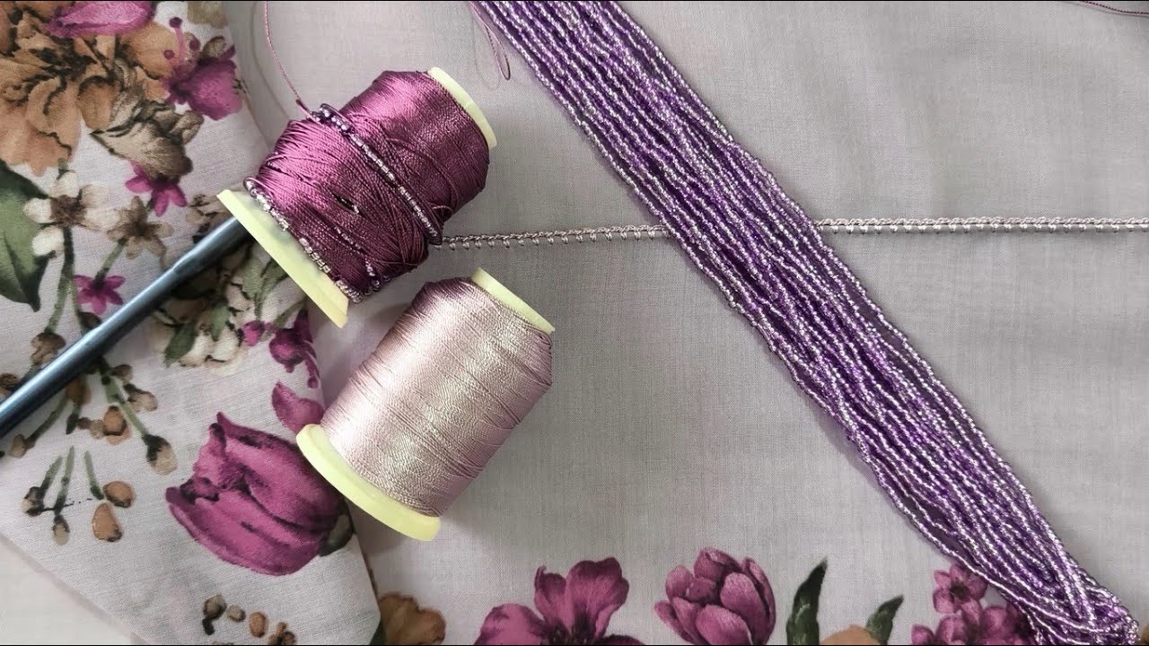 Tek sırada, şık ve kolay model: Kum boncuklu tığ oyası