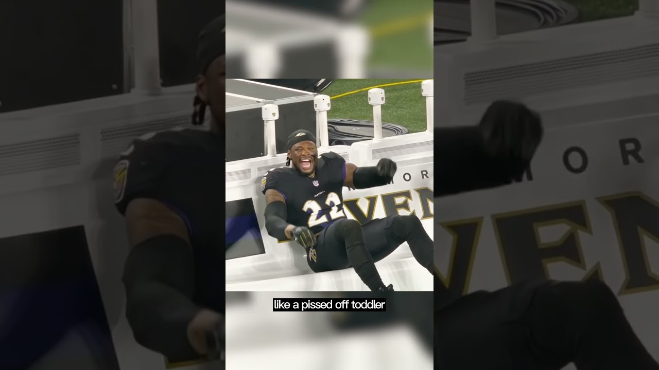 Деррик Генри устраивает истерику, отказавшись от фамбла в игре против «Лайонс»! 