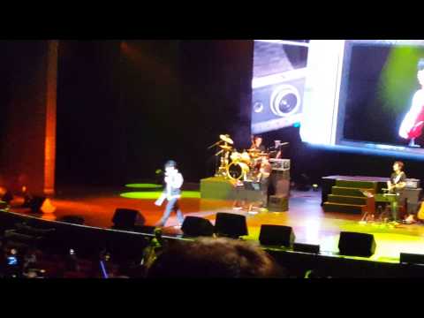 周華健 - 愛相隨 (August 15 2015) LIVE in Manila!