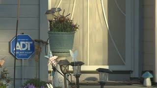 Fugitive Hiding In Plain Sight