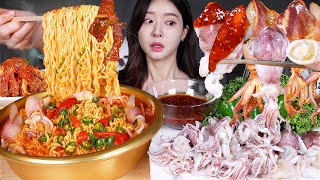 видео: ASMR MUKBANG | Острая лапша рамен с маленьким осьминогом и бланшированный осьминог! 1 кг осьминога 🦑 картинка: ASMR MUKBANG | Острая лапша рамен с маленьким осьминогом и бланшированный осьминог! 1 кг осьминога 🦑