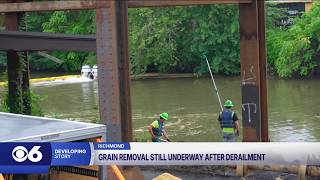 CSX crews remove grain, pull cars from Richmond canal after Shockoe Bottom derailment