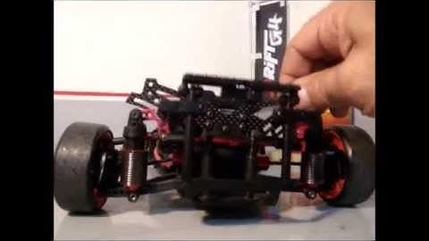 MST FXX DS - ifs  Free Rolling Suspension