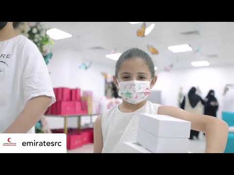 Emirates Red Crescent in Dubai Distributes Eid Gifts to Orphans