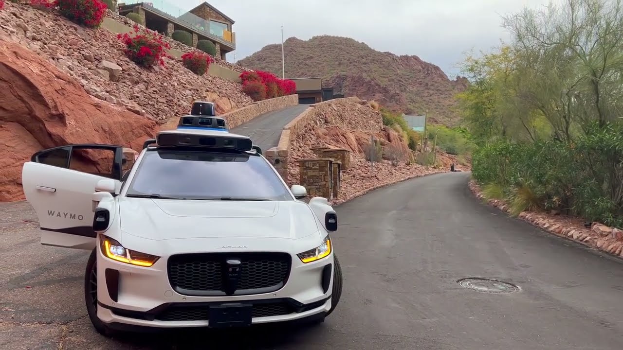 Waymo tackles mountain roads!