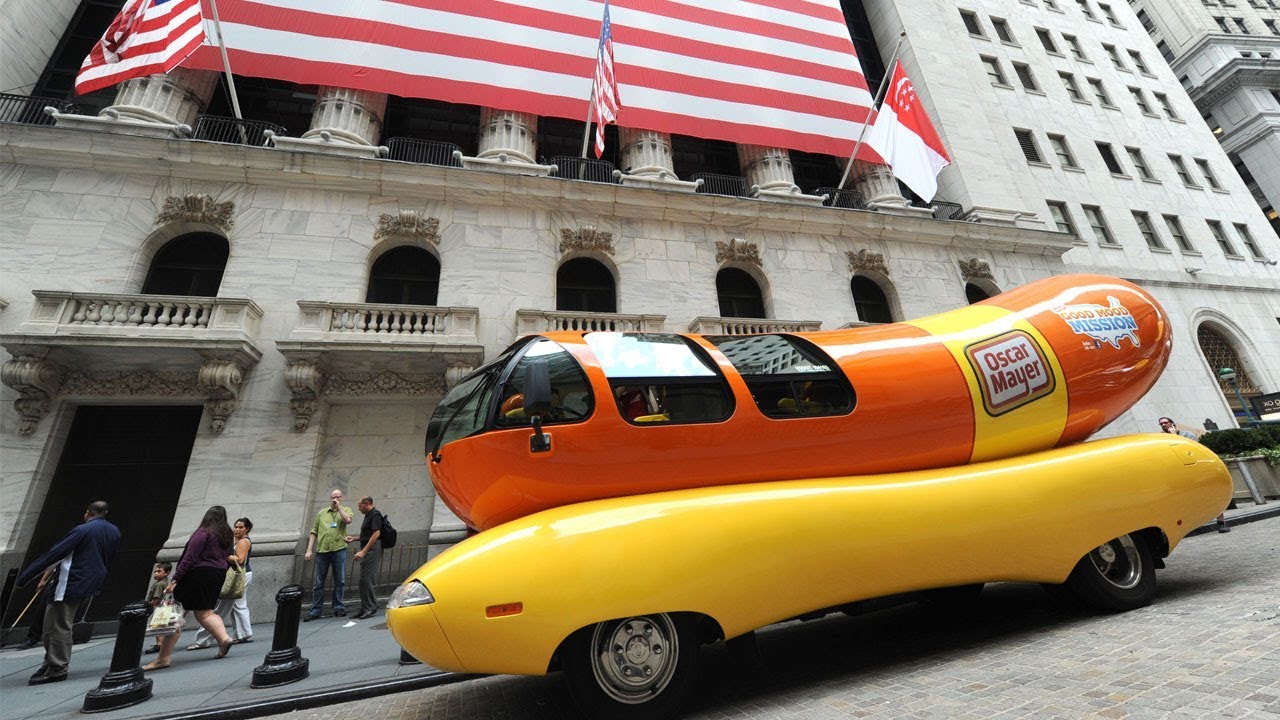jobs for 14 year olds Oscar Mayer looking for new employees to drive Wienermobile | ABC7