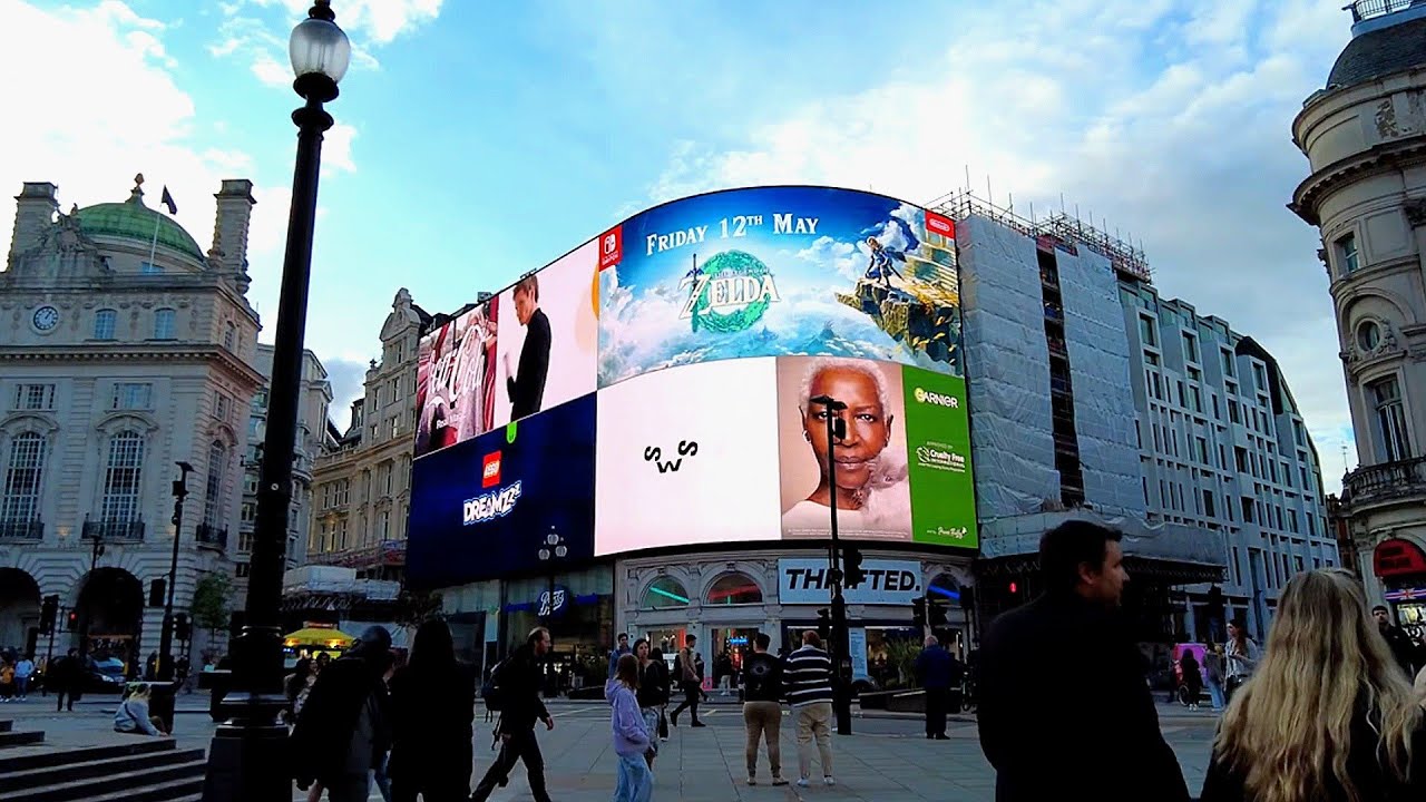 London Walking Tour Leicester Square to Piccadilly Statue Tour 4K