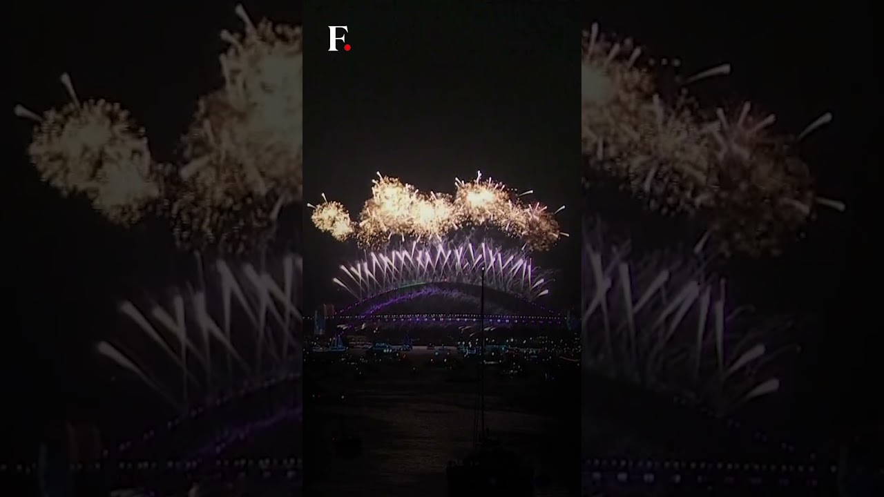 ⁣New Year Fireworks Light Up Sydney Harbour | Subscribe to Firstpost