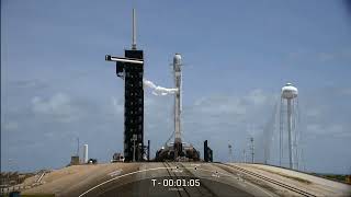 SpaceX launch and Land a Falcon 9 carrying 53 Starlink satellites into space