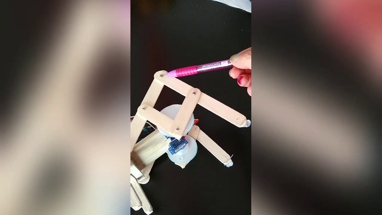 Robot Araña con Arduino - YouTube
