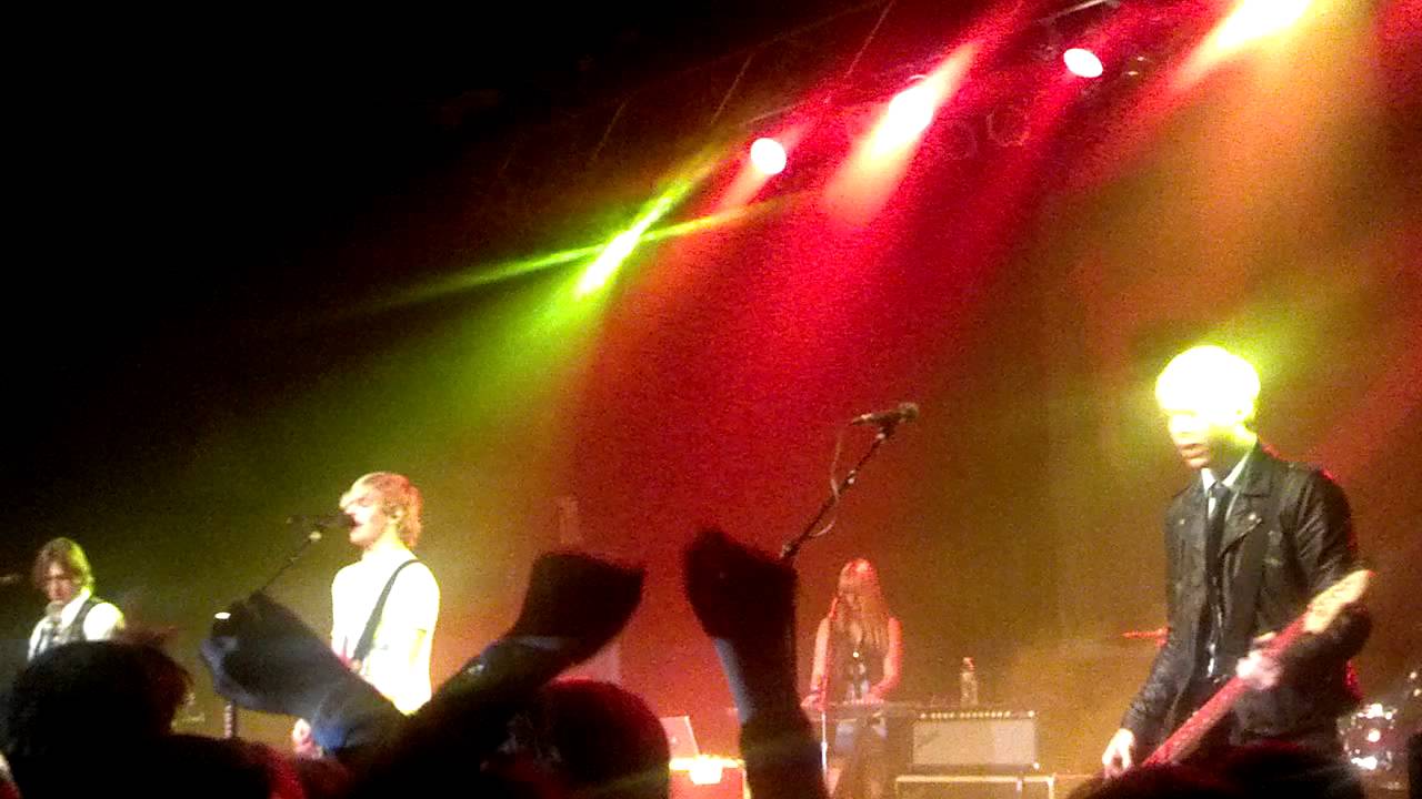 Take You There - Ross Lynch & R5 (Live)