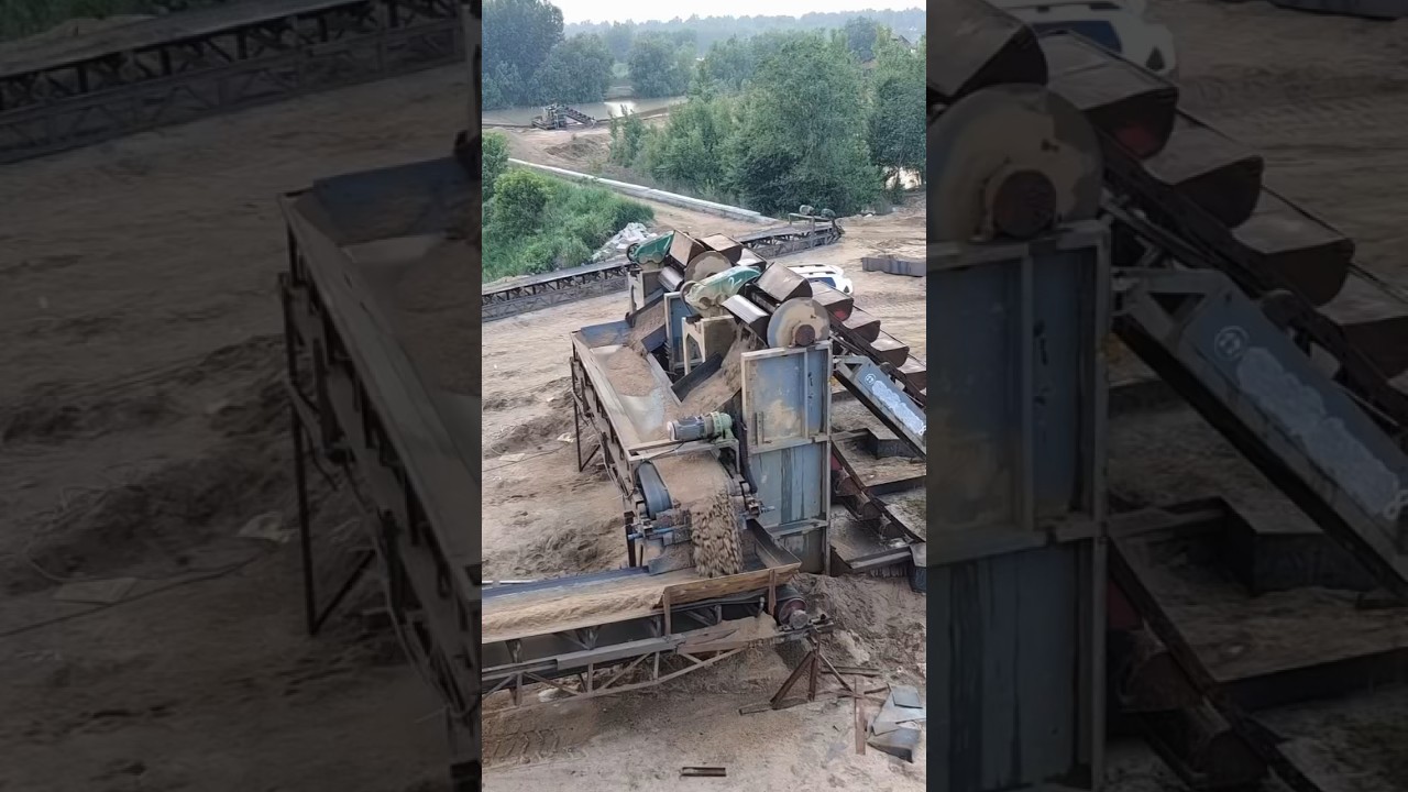 Sand mining process Good machinery and technology make work easy