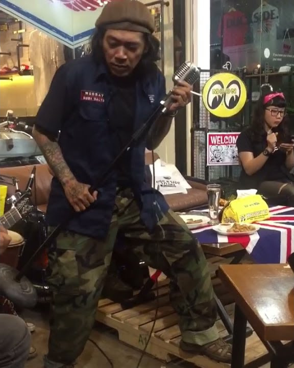 Download lagu Karmila - By Budi Dalton AT SPEEDLIFE