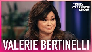 Valerie Bertinelli & Kelly Clarkson Talk Self-Love In Hollywood