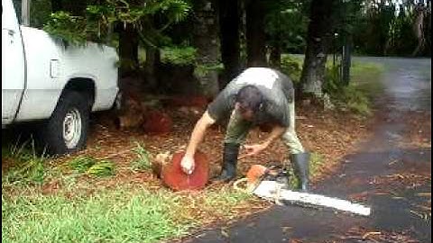 How to Make an Authentic Calabash Bowl - Step 2