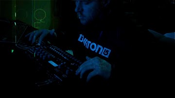 Ambience Hole - Elektron - Analog Four - A4 - DARK