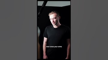 POV: the photographer gives you a million adjustments 😂 @peter_hurley  #vflatworld #vflat