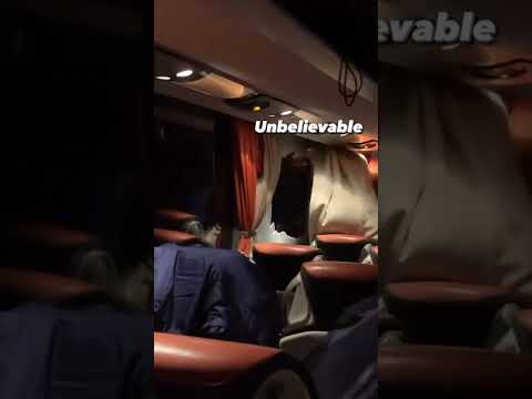 Βίντεο Γκιόργκι Λόρια από το λεωφορείο