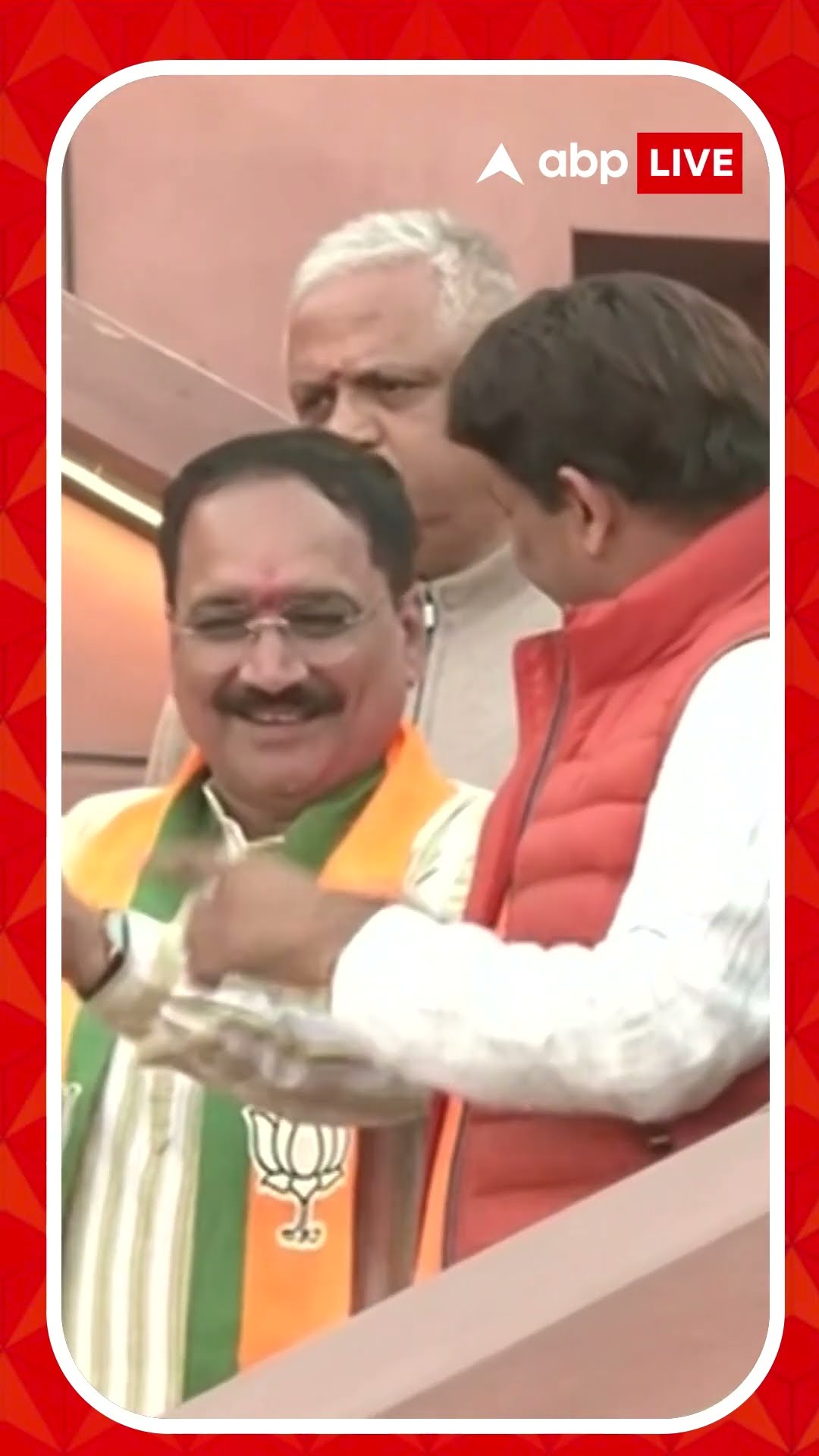 দিল্লিতে বিজেপির জয়, উৎফুল্লে নাচলেন মনোজ তিওয়ারি