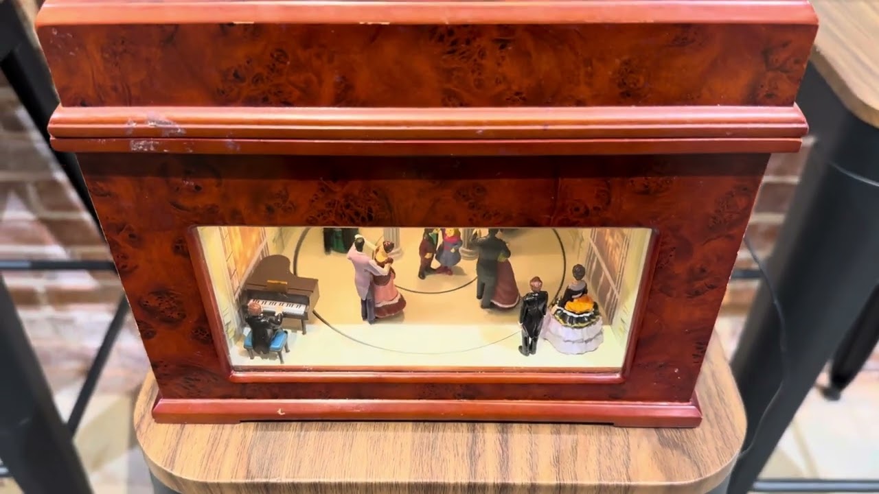 Vintage Ballroom Music/Jewelry Box @FatherTimeClocksArt