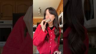 Icecream sandwich taste test!