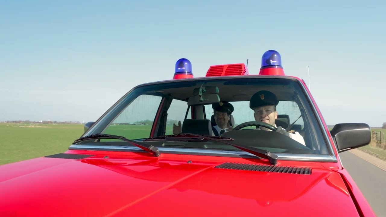 Driving Video Ziegler Feuerwehr 1985 BMW E28 524td 5 Speed