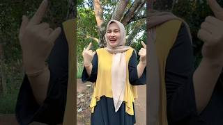 Pantun Lucu🤣💃#hiburanmurah #humorreceh #momresinda #lucuk #lucu