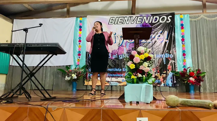 Liz Jurez //Sigue adelante Cantando En Vivo En Sem...