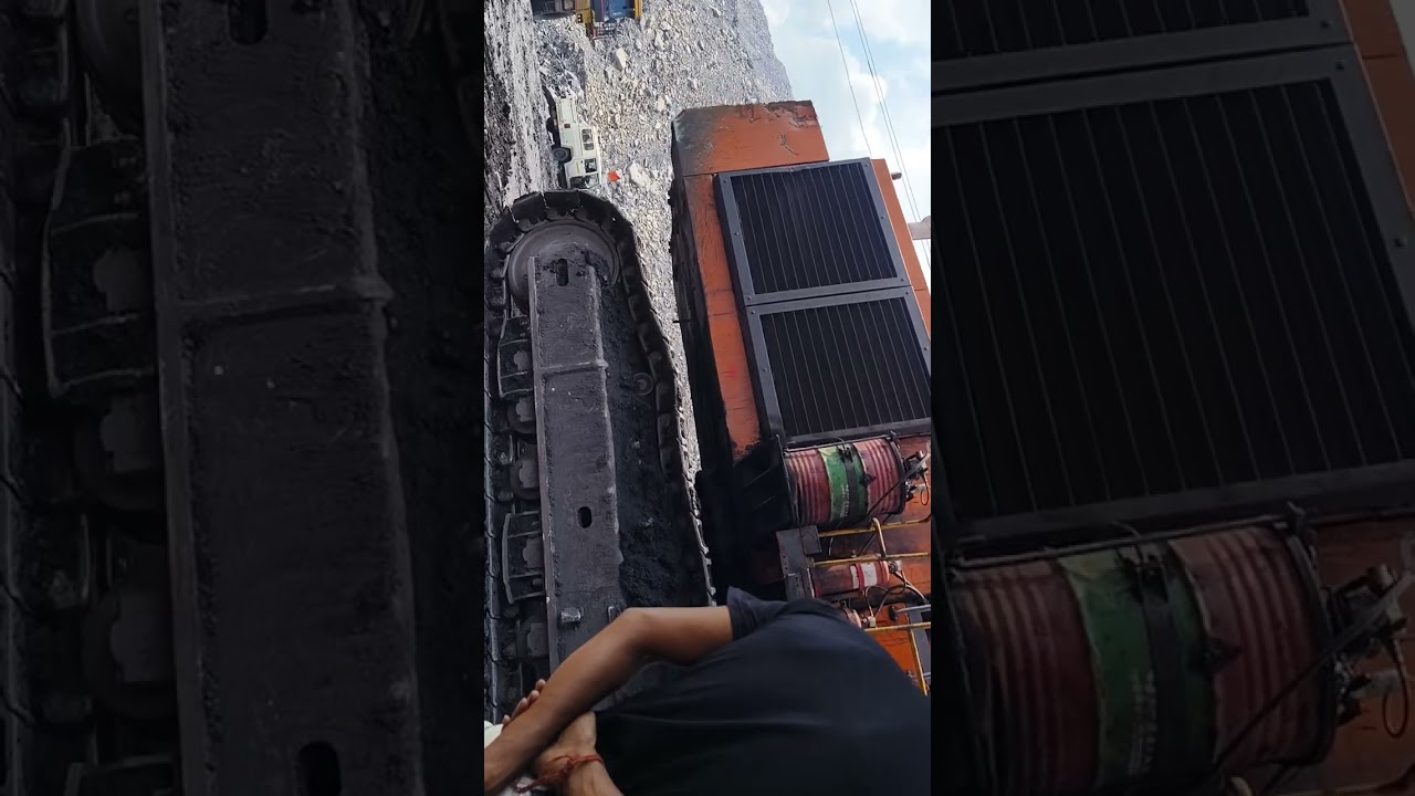 heavy earth moving machine 