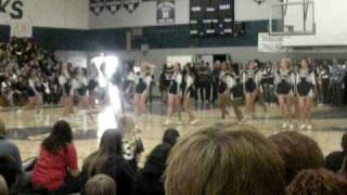 JAMES MADISON HIGH SCHOOL CHEERLEADERS