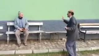 Dedeler Kavga Edse Böyle Eder Gençler .