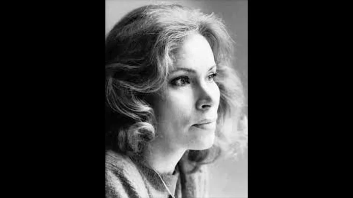 Julia Varady's Hysterical C6 Staccati in Elettras ...