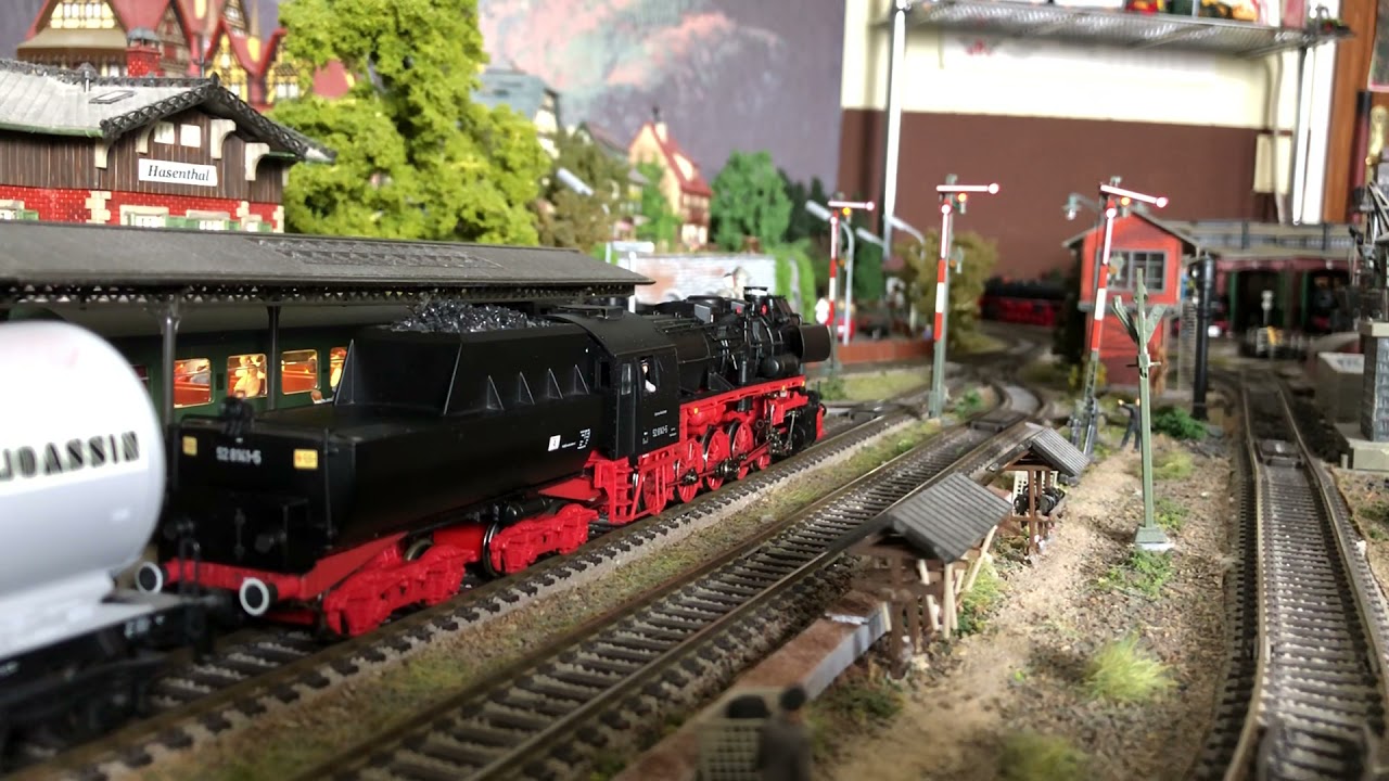 Liliput BR 528141 mit ESU Sound