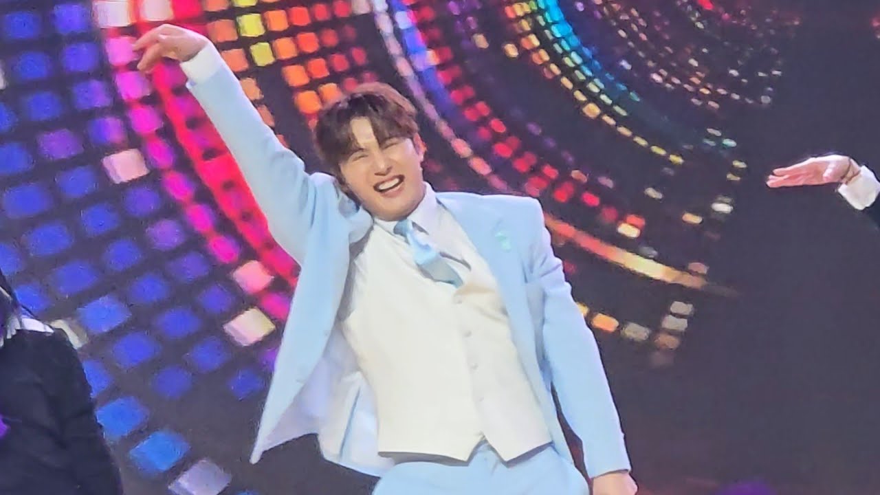 [26.2.22] 우리아이가 달라졌어요 댄스가수 손빈아 자기야#손빈아#강진청자축제#손빈아노래#강진#손빈아강진