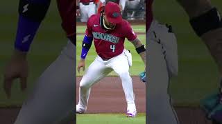 Ketel Marte shakes it off