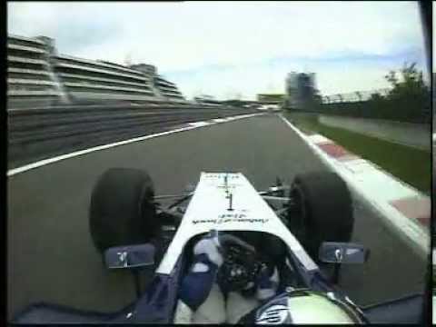Montoya start Nurbrurgring 2004 crash with Ralf - YouTube
