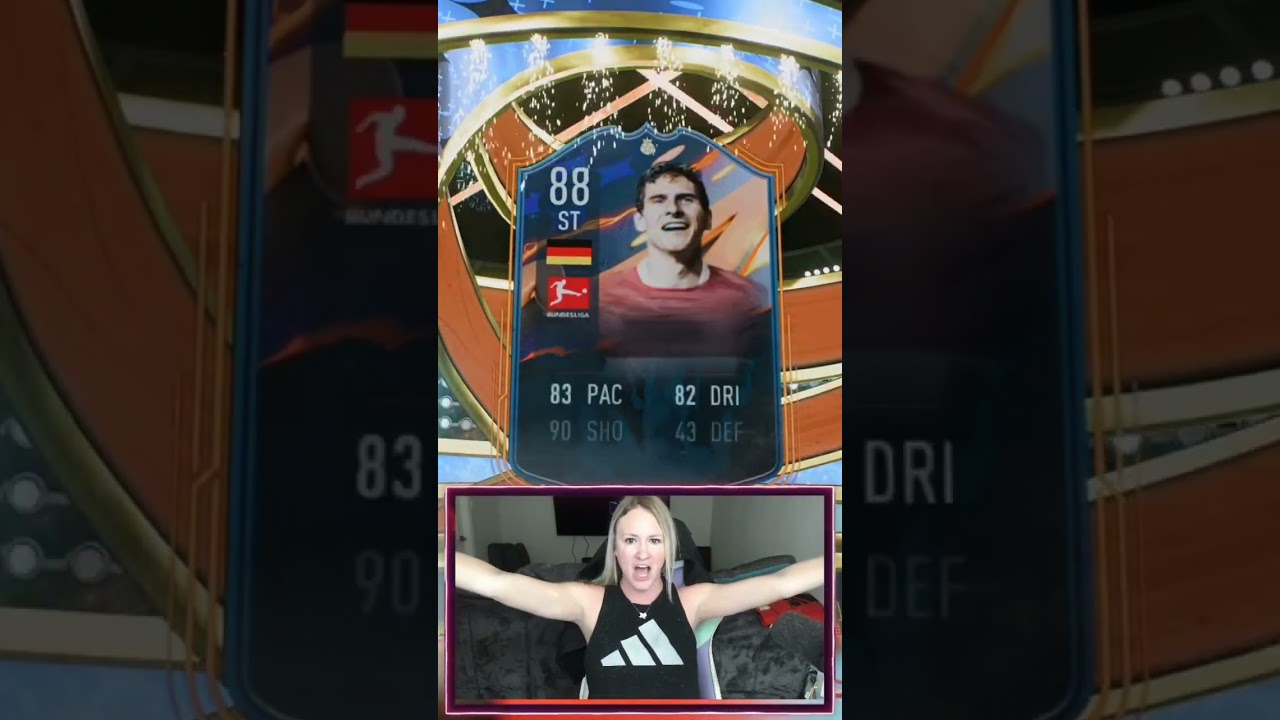 I OPENED A 500,000 COIN PACK FOR A TOTY AND GOT THIS.... 