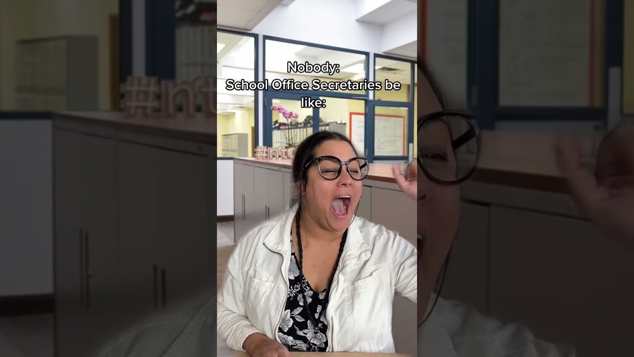 School office secretaries be like #shorts auf YouTube ansehen School office secretaries be like #shorts auf YouTube ansehen