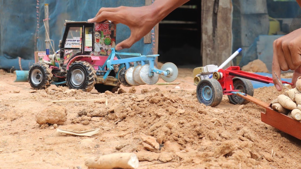 โมเดลรถไถเดินตามขนมัน หัวมันใหญ่เกินขึ้นไม่ไหว!!!! (ทำเอง)