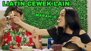 PRANK PACAR!!!! LIATIN CEWEK CANTIK SAMPAI PACAR MARAH - PRANK INDONESIA