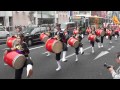 昇龍祭太鼓 ( 三線の花 ) in 浅草国際通り ビートフェスティバル 2011