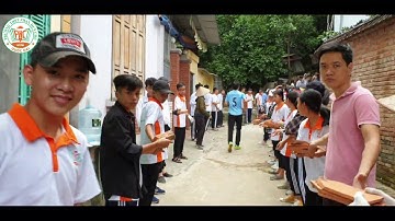 Thầy và trò trường THPT Phan Huy Chú - Quốc Oai hỗ trợ khu di tích Quốc gia Đặc biệt Chùa Thầy