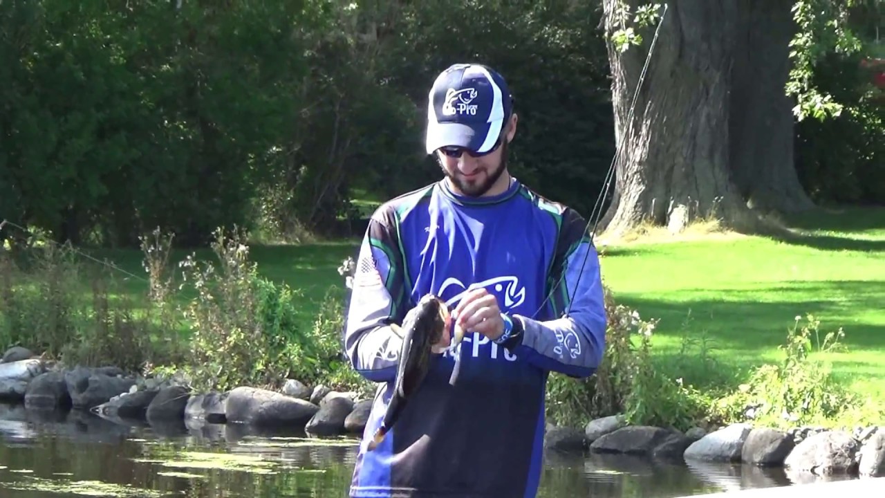 Summertime Frog Fishing in Wisconsin - New Lure Test