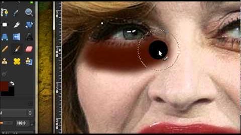 Haloween special-How tomake someone look like a vampire in gimp!