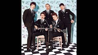 The Hollies - I Cant Let Go. Stereo
Listen on headphones for the best sounding stereo this song has ever been. The Hollies - I Cant Let Go. Stereo